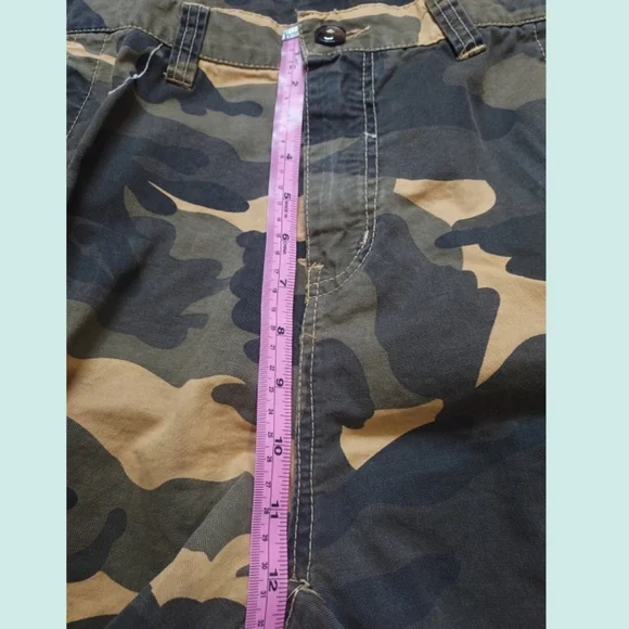 END 30-APR | Camouflage Cargo Men Pants - Picture 5 of 7